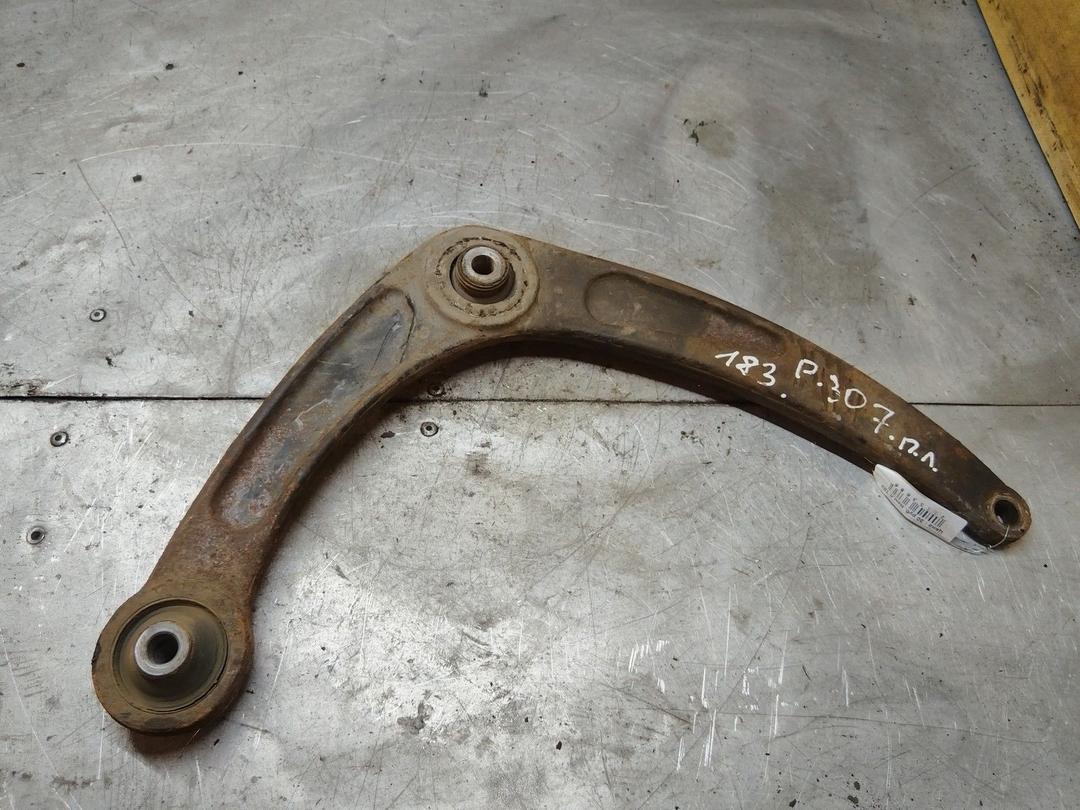Рычаг передний левый L1H5QD Peugeot 307 купить