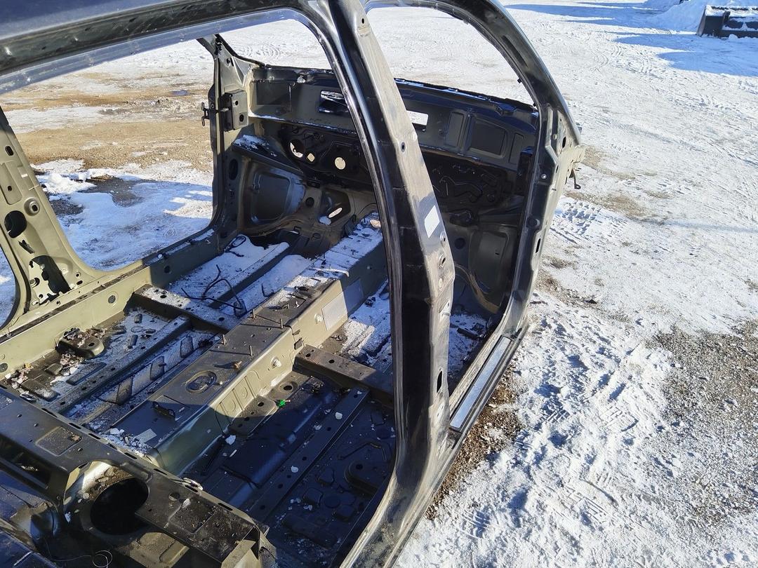 Стойка кузовная центральная правая I7P2QG Renault Scenic купить в магазине запчастей бу