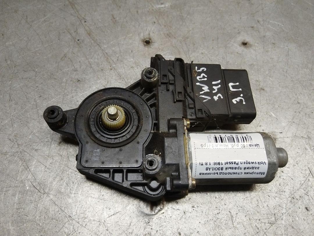 Моторчик стеклоподъемника задний правый B3OBA8 Volkswagen Passat - Фото 1