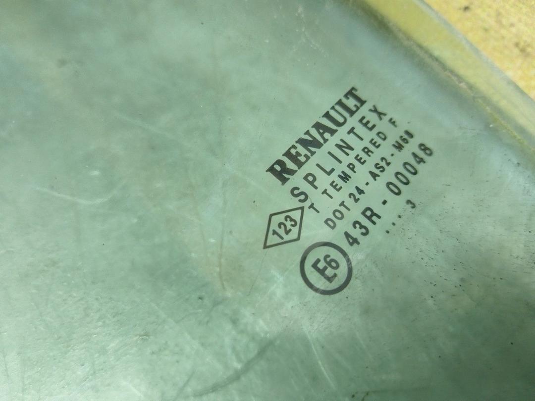 Стекло двери задней левой IOSOF5 Renault Scenic RX4 купить