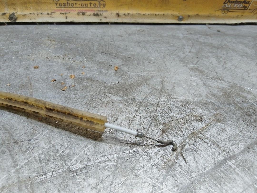 Трос двери передней 2JCDWZ Audi 100 купить в магазине запчастей бу