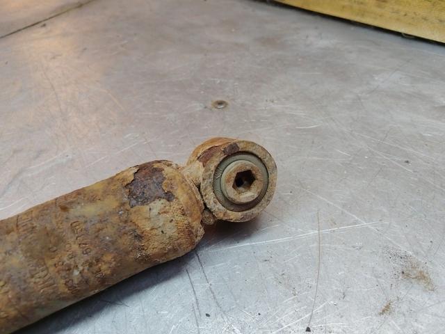 Амортизатор задний левый 751S0M Renault Grand Scenic купить с доставкой