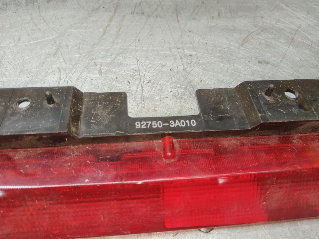 Стоп-сигнал RLV1F9 Hyundai Trajet купить