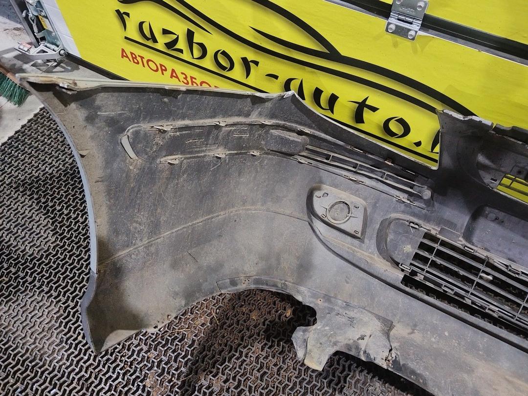 Бампер передний 7NCR8G Citroen C5 undefined