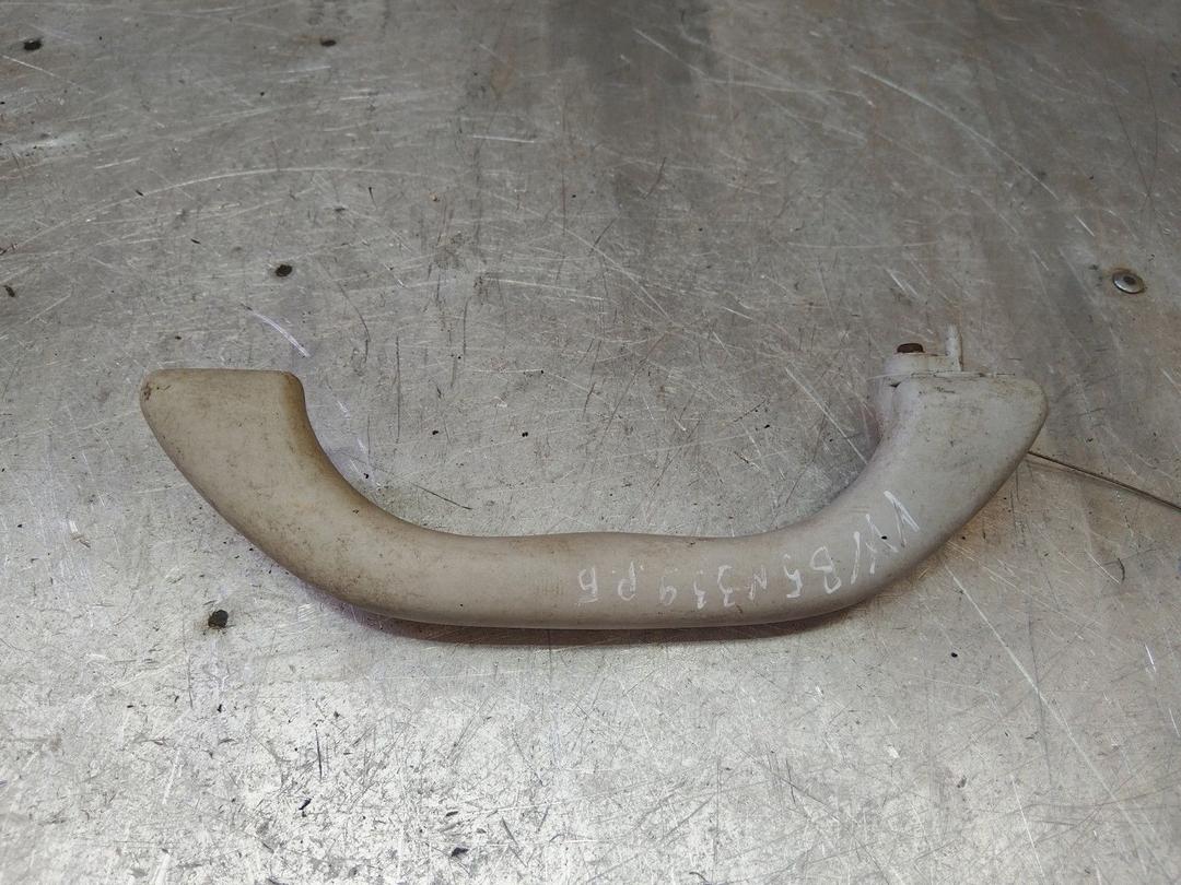 Ручка внутренняя потолочная M69K06 Volkswagen Passat