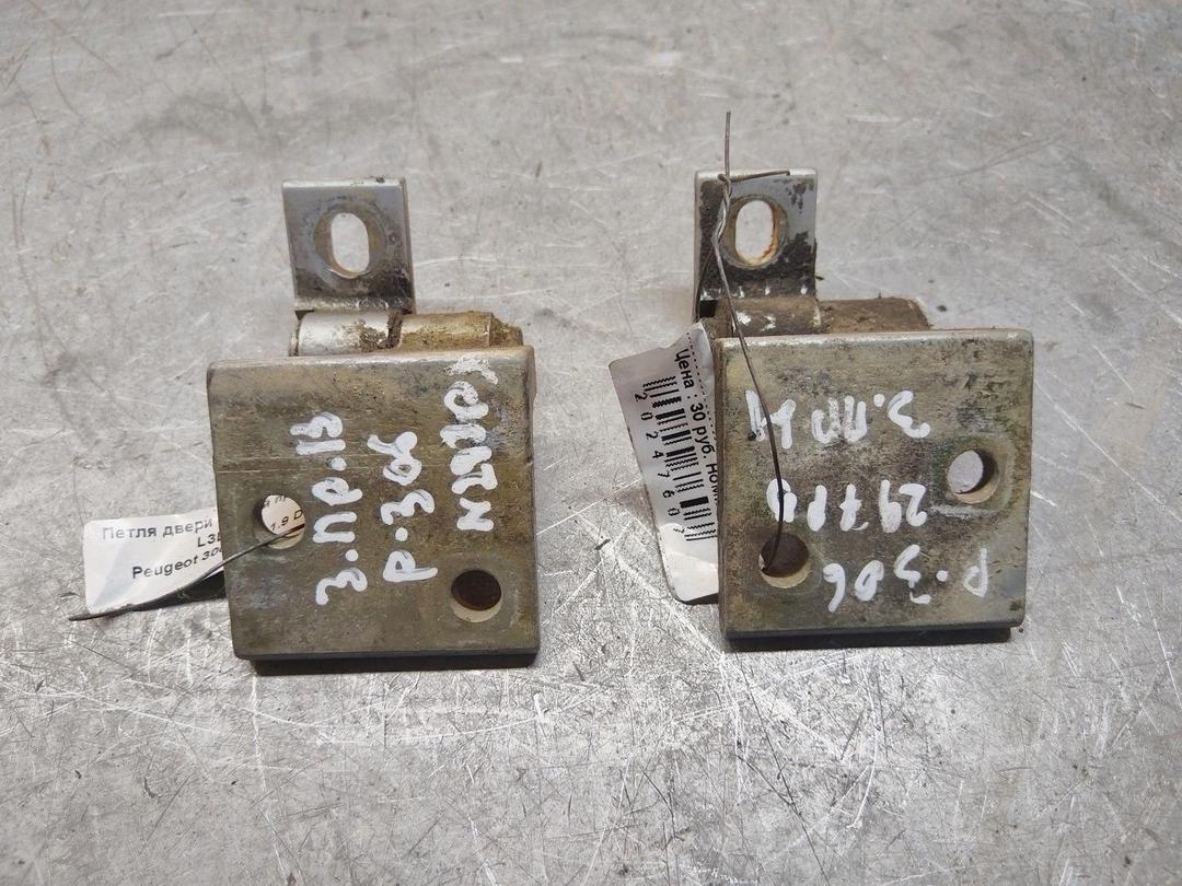 Петля двери задней правой L3D1T9 Peugeot 306 - Фото 2