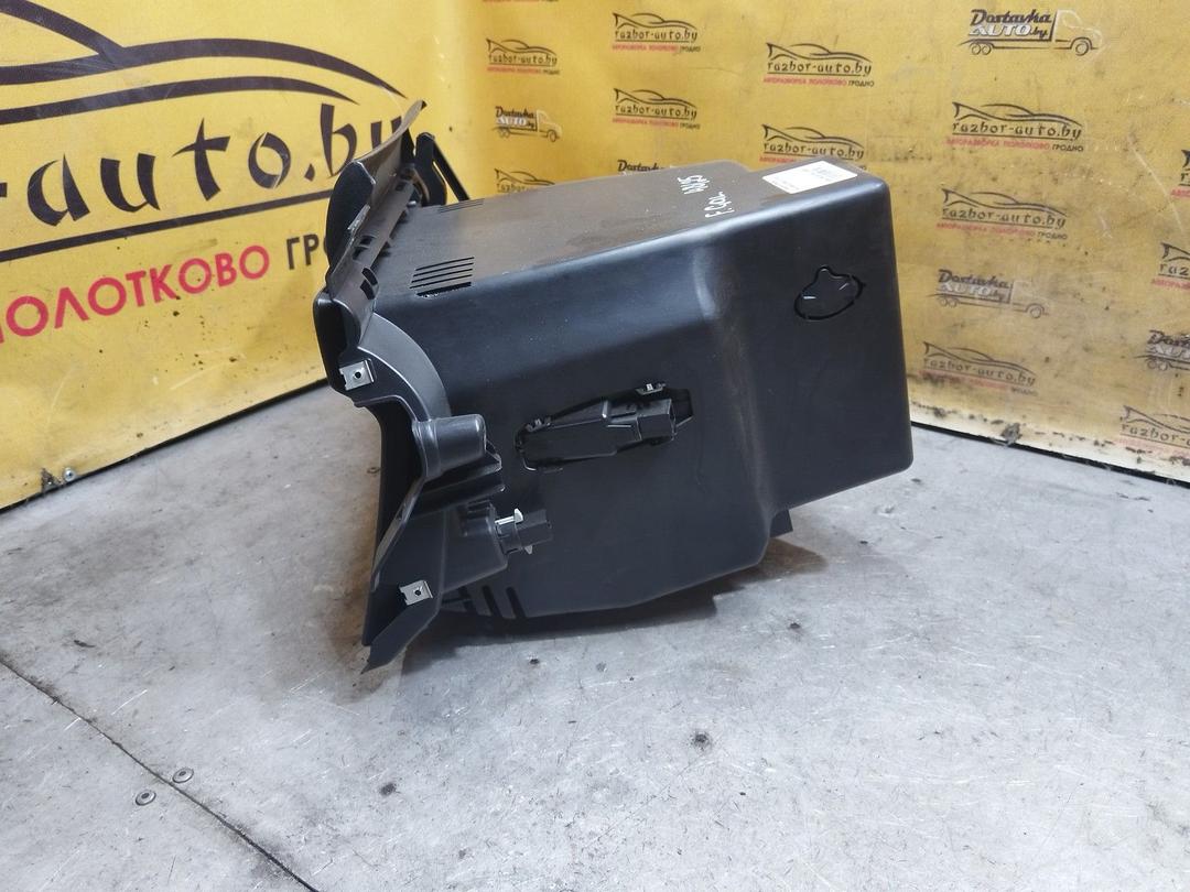 Бардачок 8P5J9C Ford Galaxy купить