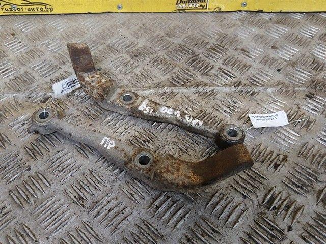 Рычаг передний HH1Z8G Volvo V70 - Фото 1