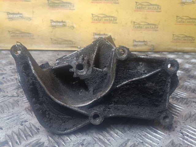 Кронштейн двигателя 96QE24 Mercedes E W124 купить с доставкой