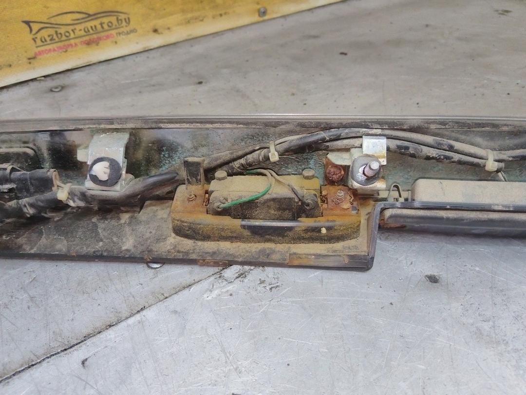 Накладка подсветки номера O3Y0J0 Kia Sorento - Фото 9