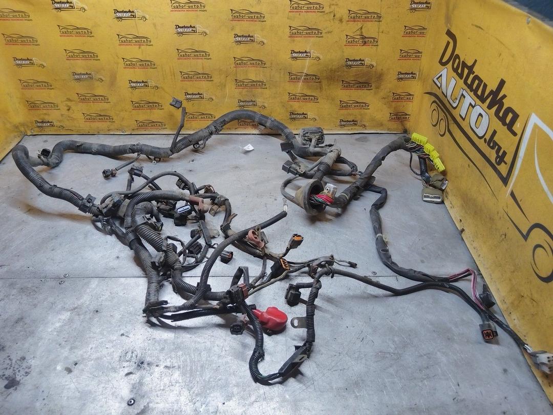 Проводка двигателя LL6O2Y Mitsubishi Carisma