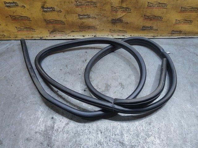 Уплотнитель двери передней правой 0O7HZ9 Ford C-Max купить на авторазборке