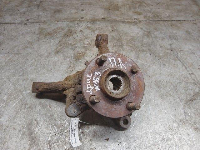 Кулак поворотный левый UDGZH0 Toyota Yaris - Фото 1