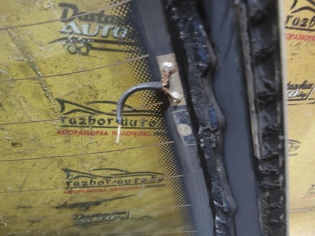 Стекло заднее SROHJG Audi A4 купить на авторазборке