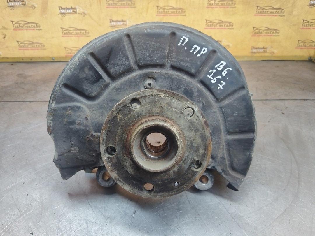 Кулак поворотный правый QKH8EQ Volkswagen Passat купить