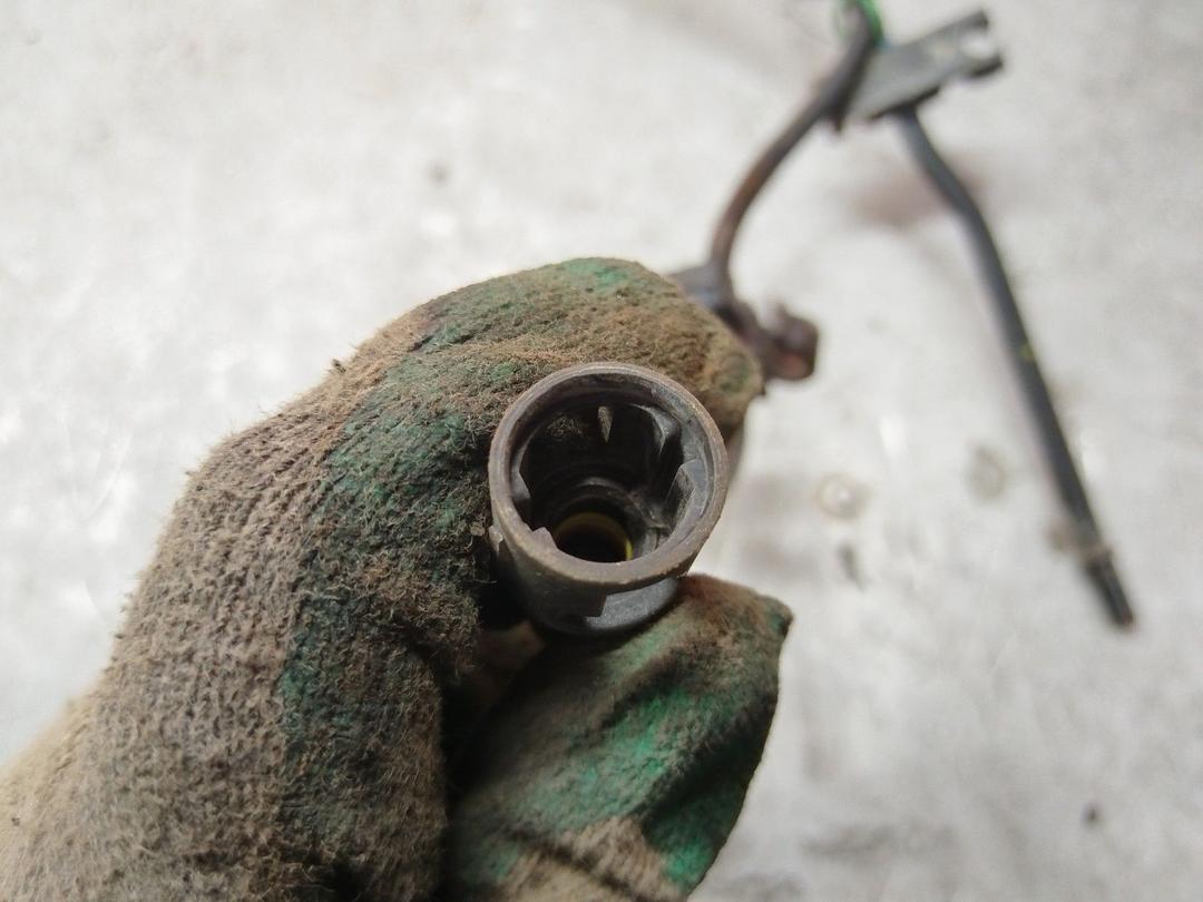 Трубка топливная WAKZHY Opel Astra купить на авторазборке