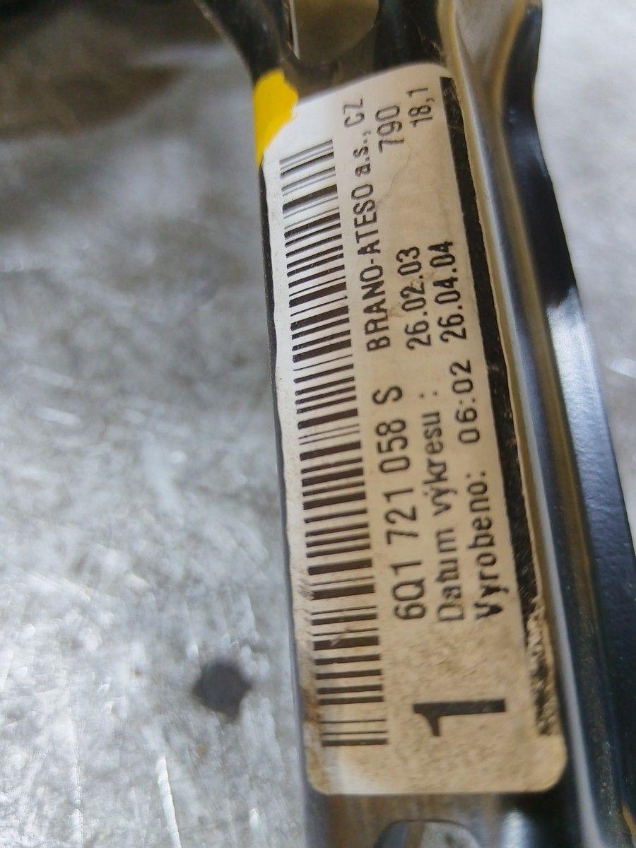 Узел педальный (блок педалей) YFF7YM Volkswagen Polo undefined