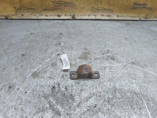 Крепление втулки стабилизатора Q67ZI0 Audi A4