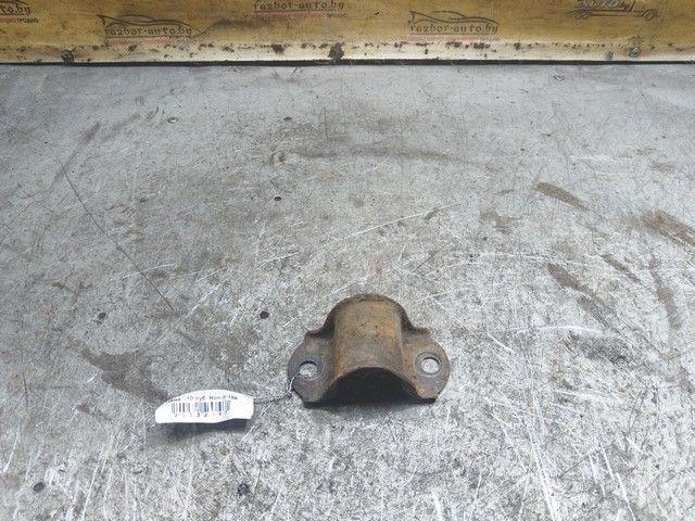 Крепление втулки стабилизатора RYPUZN Ford Mondeo