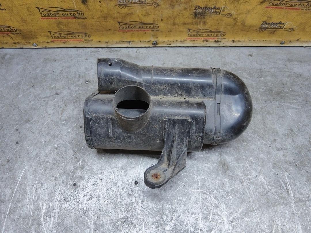 Корпус воздушного фильтра 6ADKH0 Audi 80 купить в магазине запчастей бу