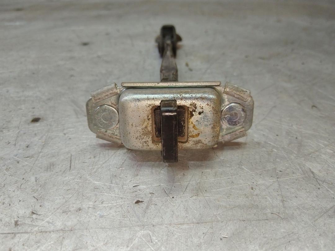 Ограничитель открывания двери задней 5ECGQC Kia Sorento купить