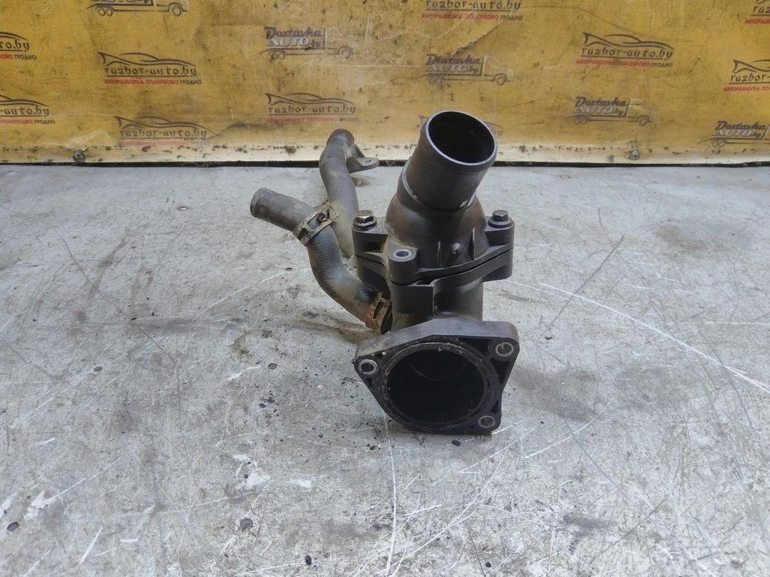 Корпус термостата UQMBJS Toyota Avensis - Фото 2