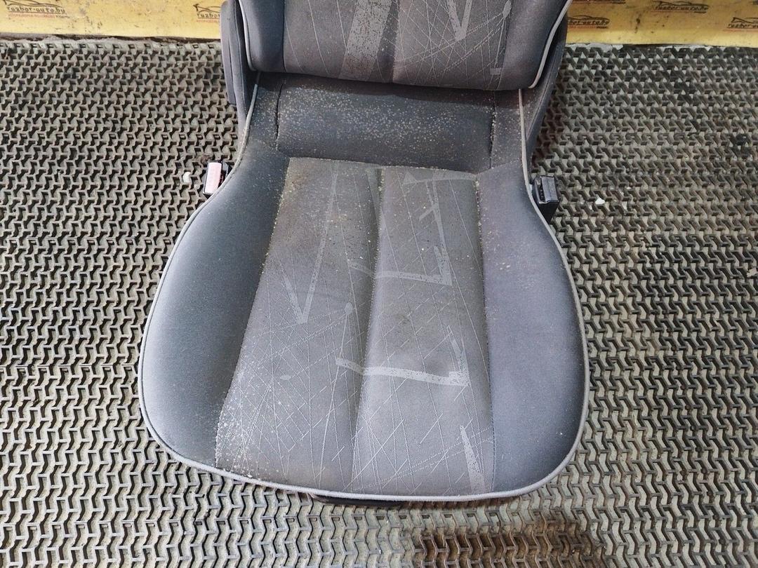 Сиденье заднее 0XHROD Renault Scenic купить в магазине запчастей бу