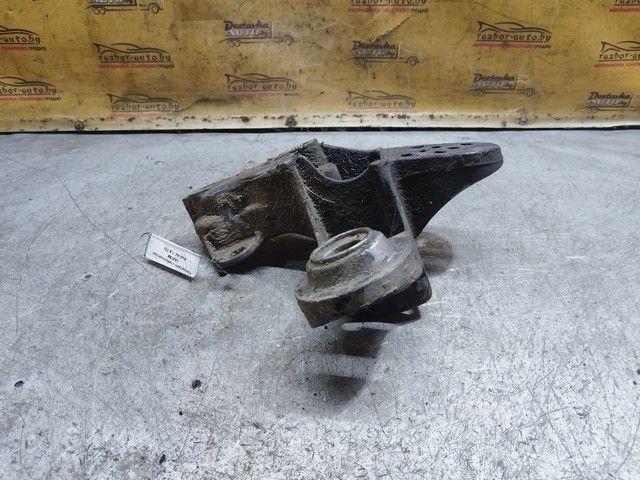 Кронштейн стабилизатора 1A07B6 Audi A4 купить с доставкой