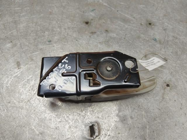 Ручка внутренняя передняя правая XTN64M Hyundai Trajet купить