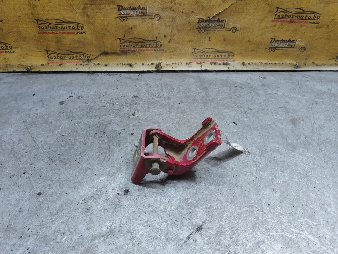 Петля двери передней левой BDL422 Citroen C3