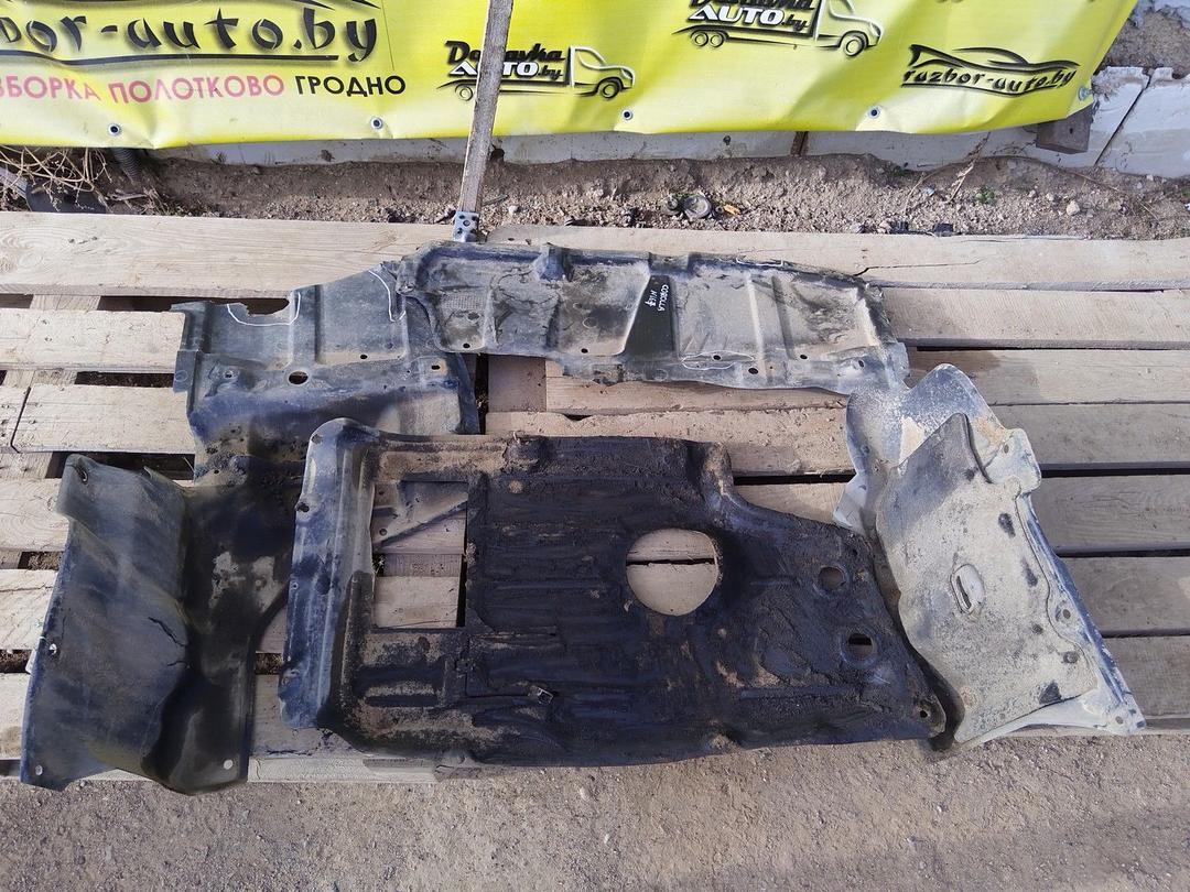 Защита двигателя BIGIS0 Toyota Corolla - Фото 1