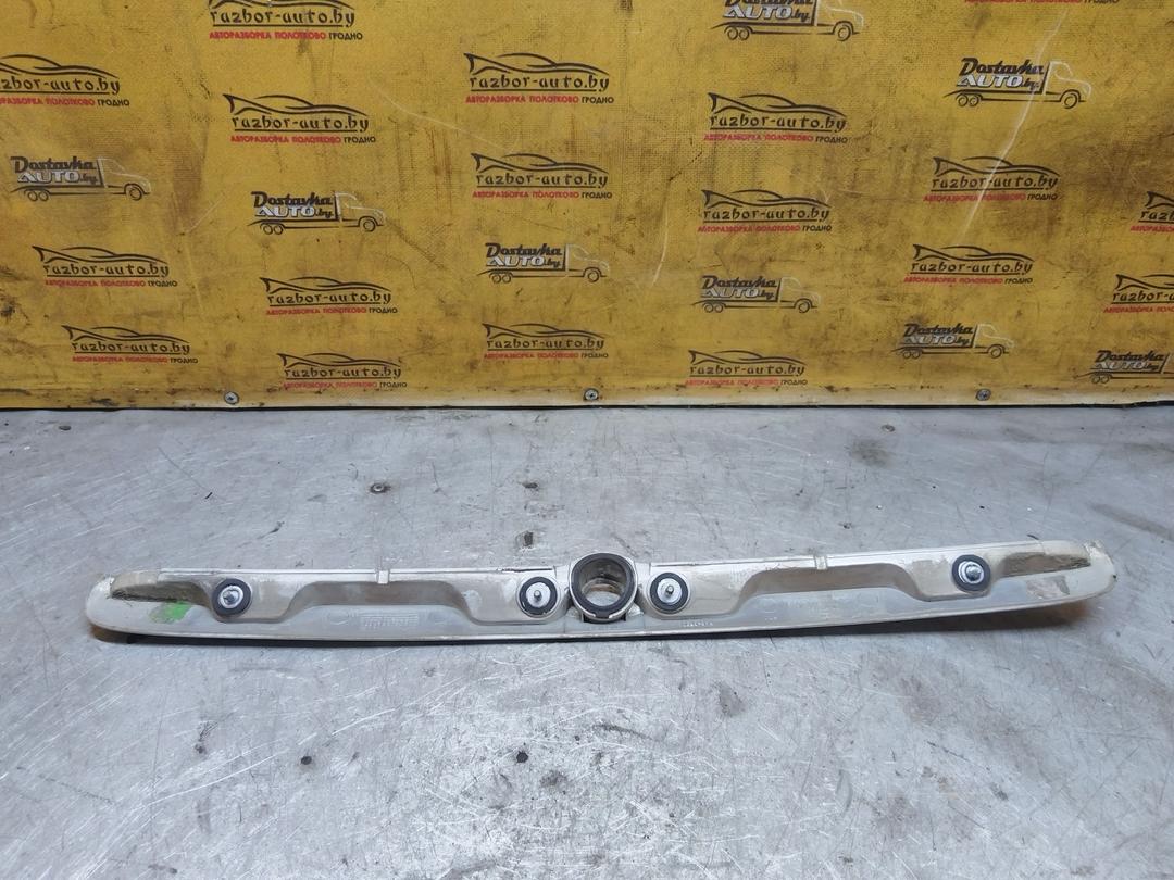 Накладка подсветки номера 6LG3UY Opel Astra купить в магазине запчастей бу