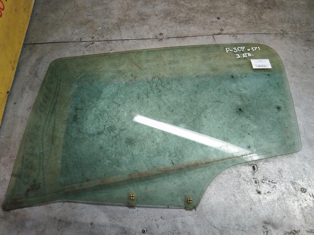 Стекло двери задней левой V5A8D7 Peugeot 307