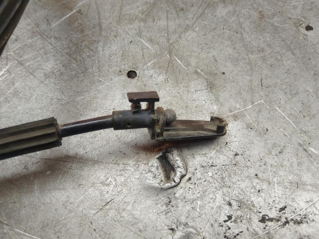 Трос капота MXDKCX Volkswagen Caddy - Фото 3