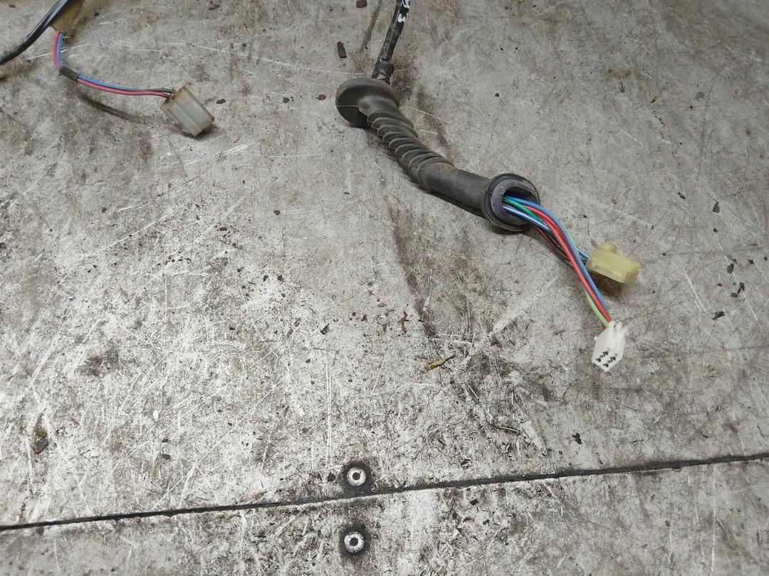 Проводка двери задней левой YQ600S Subaru Forester - Фото 3