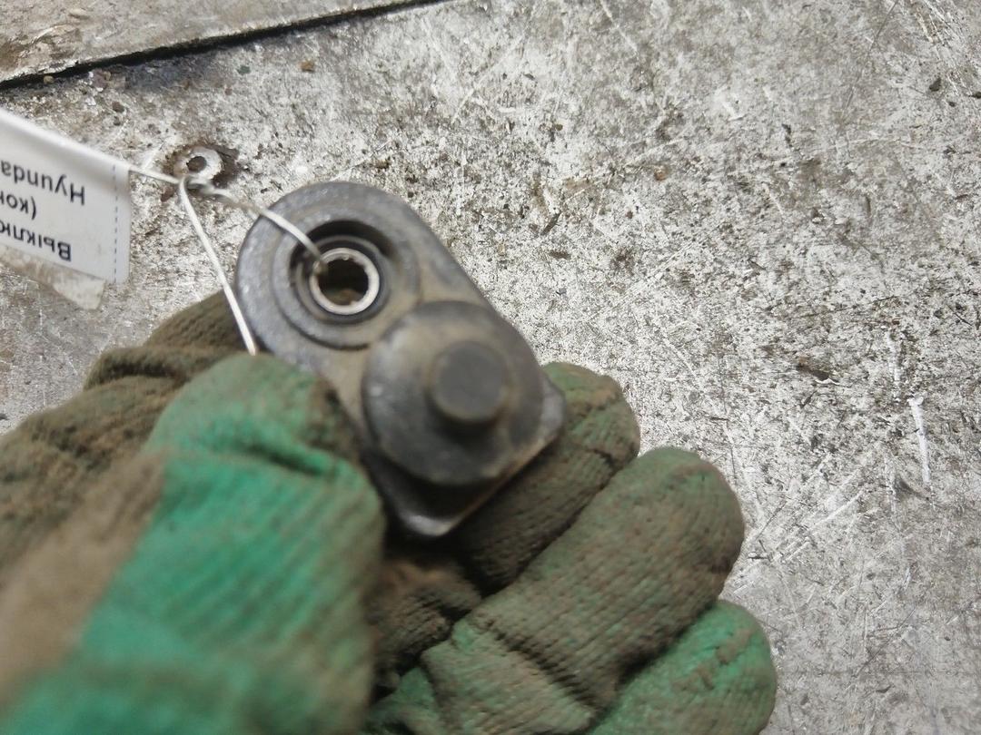 Выключатель концевой (концевик) VELJ7X Hyundai Getz