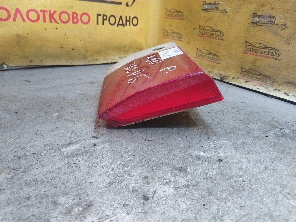 Фонарь крышки багажника правый UH66F3 Audi 80 - Фото 2