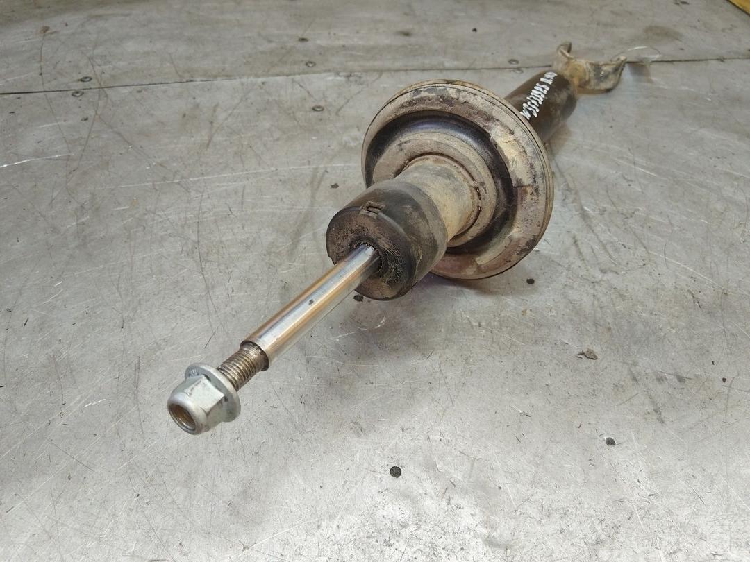 Амортизатор передний левый 9AZL8I Volkswagen Passat - Фото 2