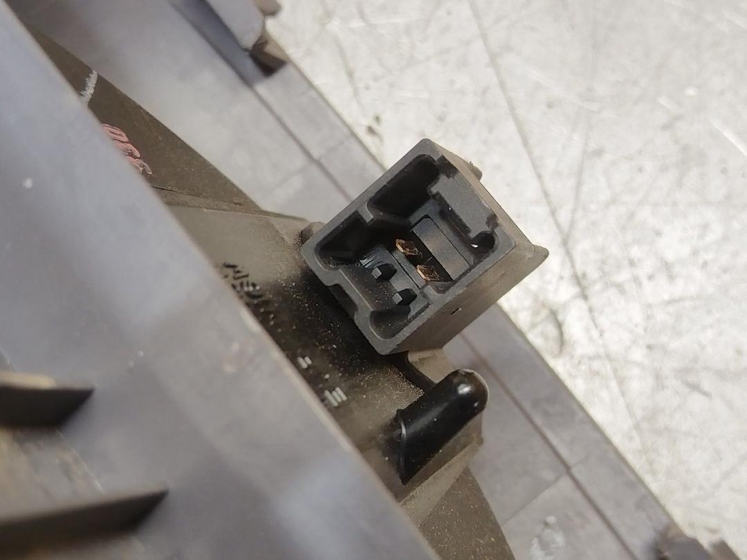 Стоп-сигнал O19T4T Nissan Almera купить в магазине запчастей бу