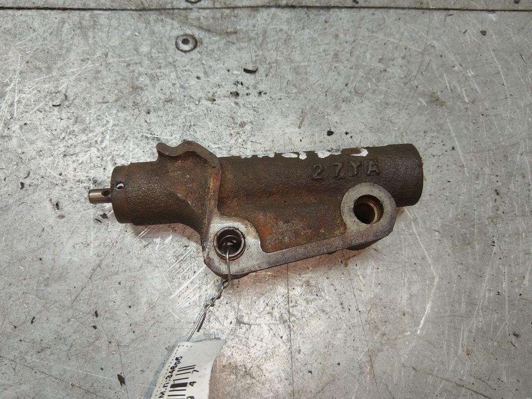 Натяжитель ремня ГРМ 09MRT9 Mitsubishi Carisma