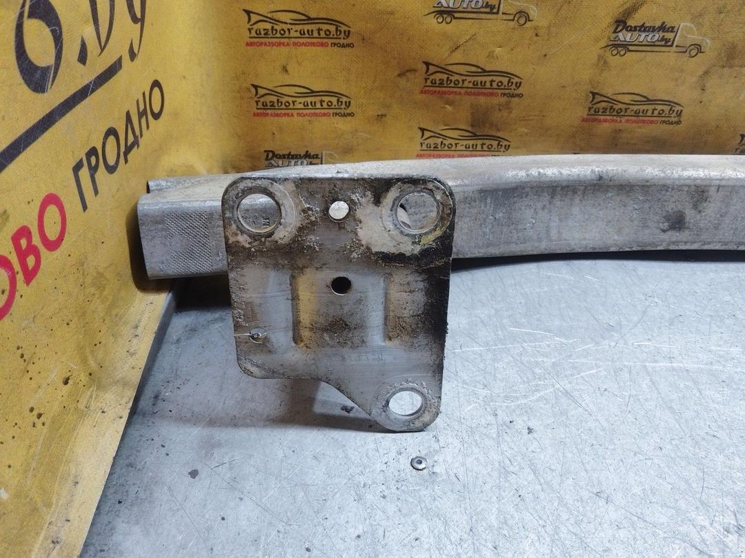 Усилитель бампера переднего 42BJB8 Renault Scenic купить на авторазборке