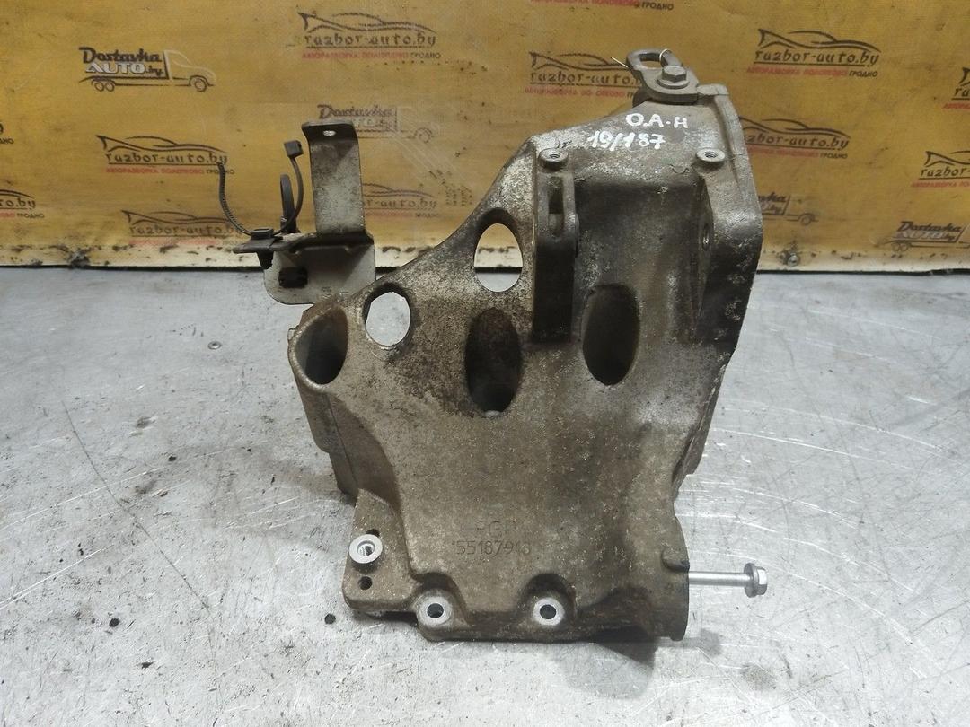 Крепление ТНВД E5M9HP Opel Astra - Фото 2