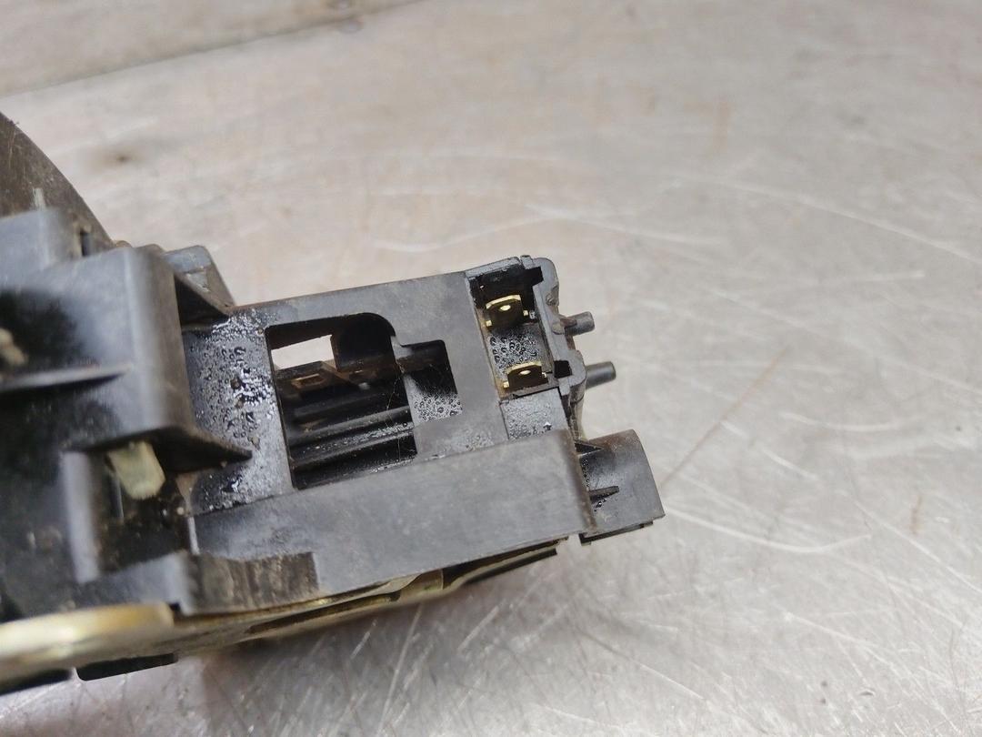 Замок двери задней правой K41NSM Renault Scenic RX4 купить в магазине запчастей бу