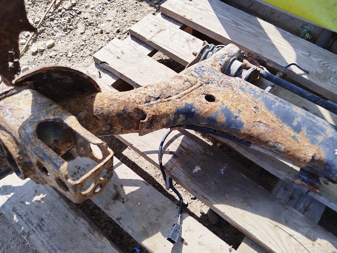 Балка подвески задняя RTLD09 Audi A4 купить в магазине запчастей бу