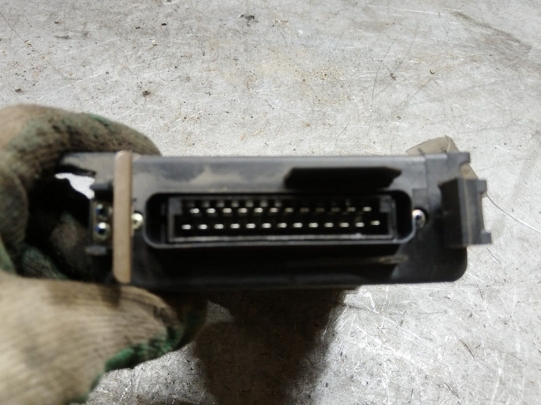 Блок управления двигателем 77C9JA Audi 100 купить в магазине запчастей бу