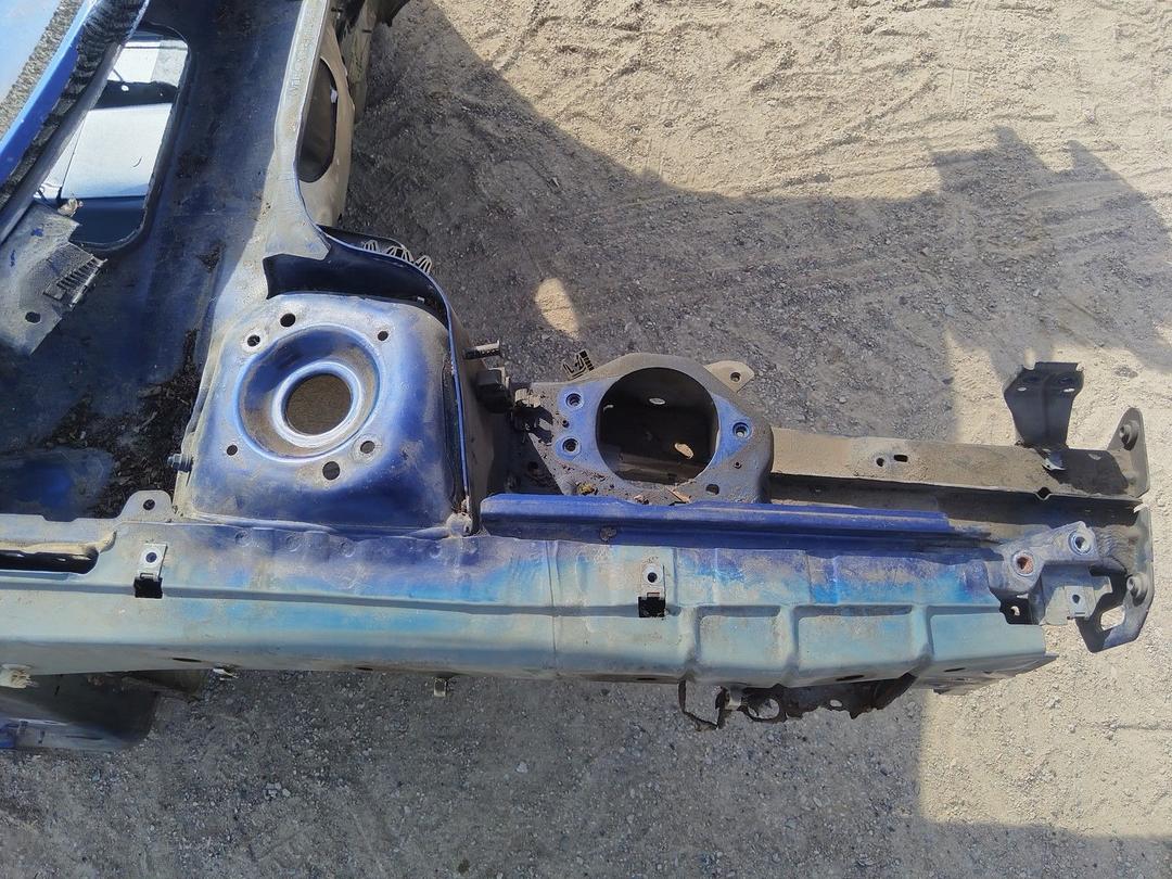 Лонжерон правый 0UYTD0 Renault Laguna купить с доставкой