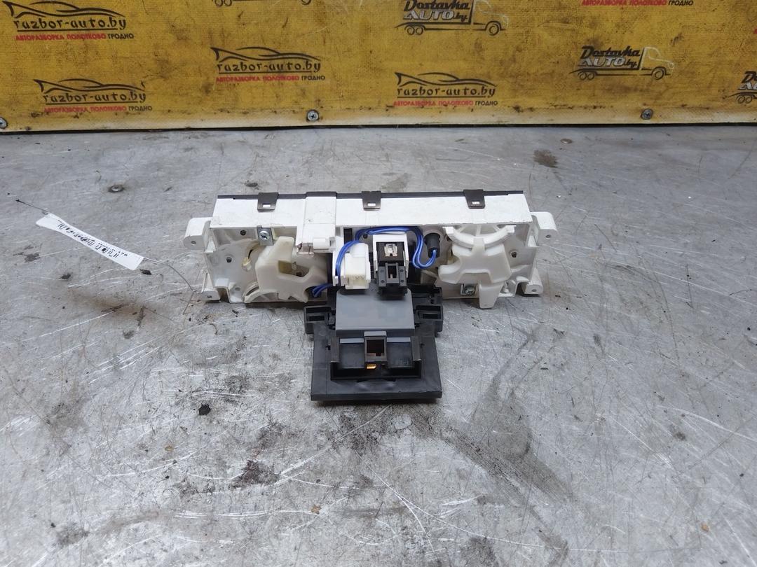 Блок управления печки/климат-контроля 1Y2L74 Subaru Forester купить с доставкой