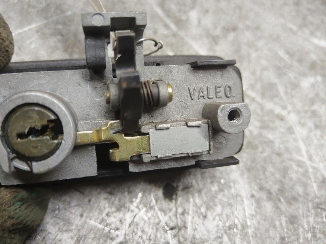 Ручка бардачка 1WEX78 Rover 45 купить в магазине запчастей бу