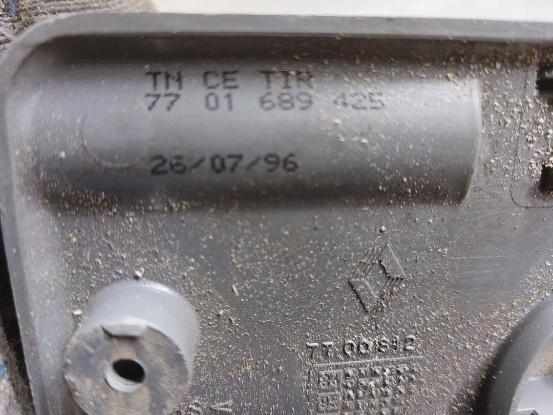 Фонарь салона (плафон) SMOKFI Renault Safrane undefined