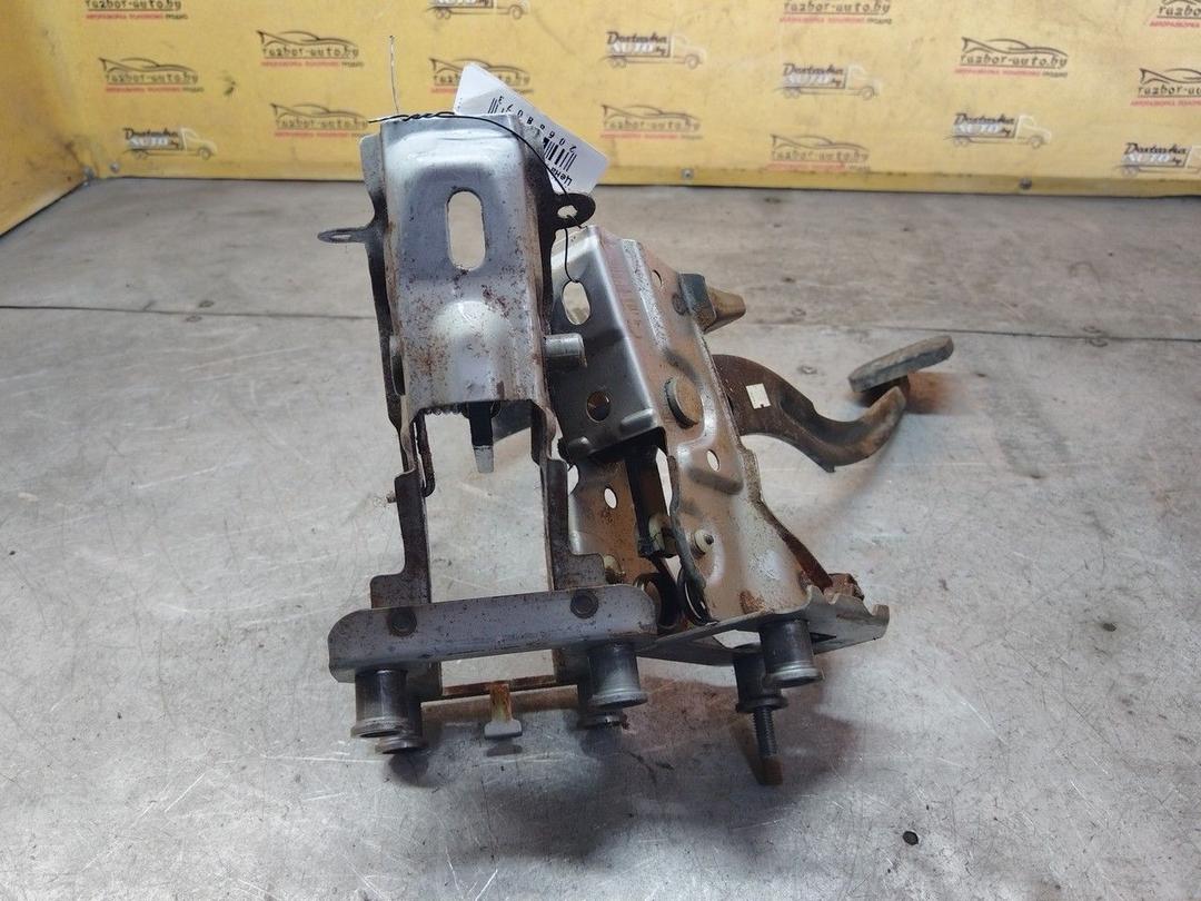 Узел педальный (блок педалей) V0X9YN Mazda Premacy купить с доставкой